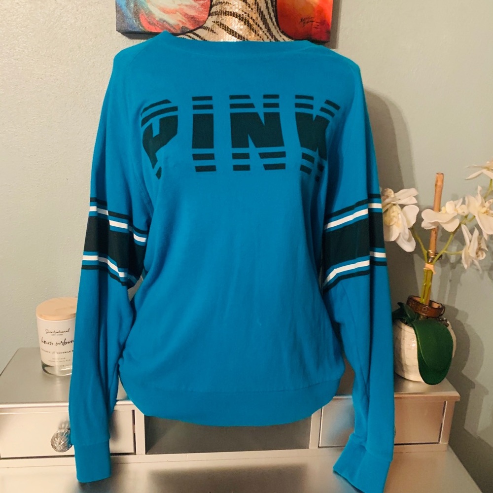 Victoria’s Secret Pink Sweatshirt size: Medium